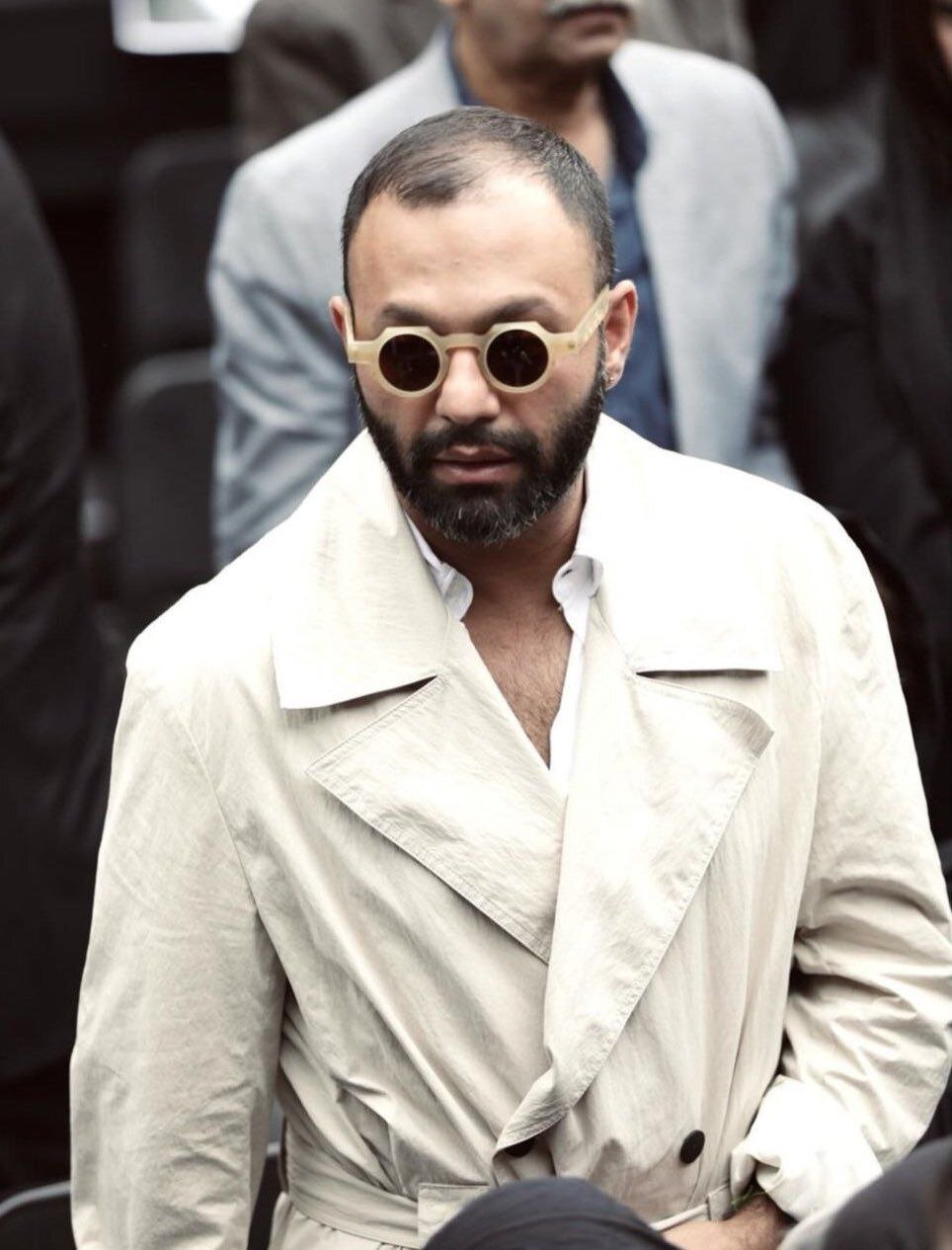 عکس | استایل متفاوت صابر ابر در مراسم تشییع پیکر آتیلا پسیانی