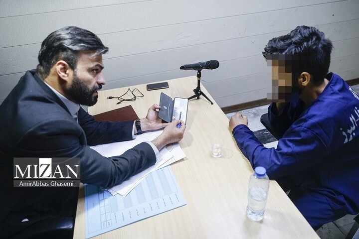 جلسه بازپرسی متهمان پرونده قتل داریوش مهرجویی و همسرش
