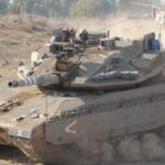 ببینید | ادعای خبرنگار کانال ۱۳ از آغاز حملات تانک‌های ارتش اسرائیل