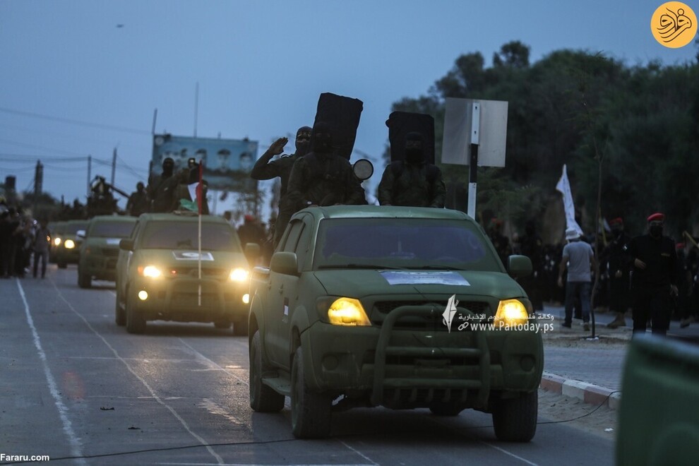 (تصاویر) رژه گردان‌های قدس در غزه با تجهیزات نظامی جدید