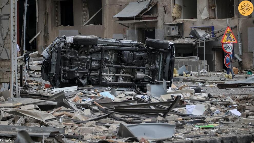 (تصاویر) حمله مرگبار روسیه به یک مراسم ترحیم در اوکراین؛ ۱۰ درصد جمعیت روستا کشته شدند