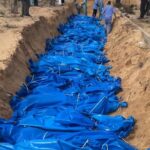 ببینید/ خاکسپاری گروهی بیش از ۱۰۰ شهید بیمارستان الشفاء