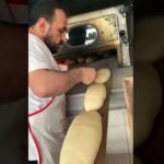 نان‌هایی که در ترکیه می‌خرید به این شکل در نانوایی‌ها تهیه می‌شوند (فیلم)