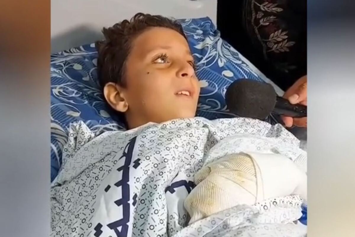 کودک فلسطینی : دولت مصر پایم را درمان کند (فیلم)