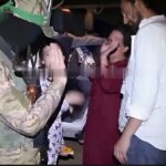 خوش و بش اسرای اسرائیلی با سربازان حماس (فیلم)