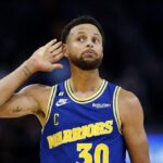 ببینید | جادوی استفن کری برای گلدن‌استیت در دو دقیقه در مسابقات NBA