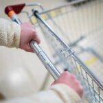 ببینید | تحریم خرید کالاهای فرانسوی توسط کویتی‌ها