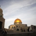 ببینید | لحظه حمله هوایی صهیونیست‌ها به مسجد المصطفی در جنوب نوار غزه