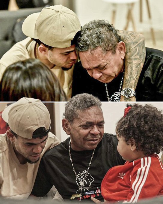 عکس | دیدار ستاره قرمزها با پدرش پس از آزادی از دست گروگان گیران عکس | دیدار ستاره قرمزها با پدرش پس از آزادی از دست گروگان گیران