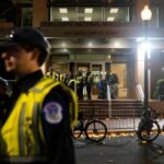 ببینید | درگیری پلیس آمریکا با تجمع معترضان خواستار آتش بس در غزه