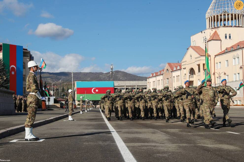 (تصاویر) رژه پیروزی جنگ قره باغ با حضور الهام علی‌اف و همسرش