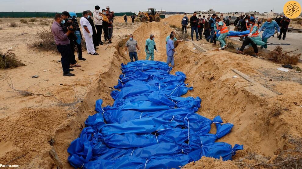 (تصاویر) دفن قربانیان جنگ غزه در گور دسته جمعی