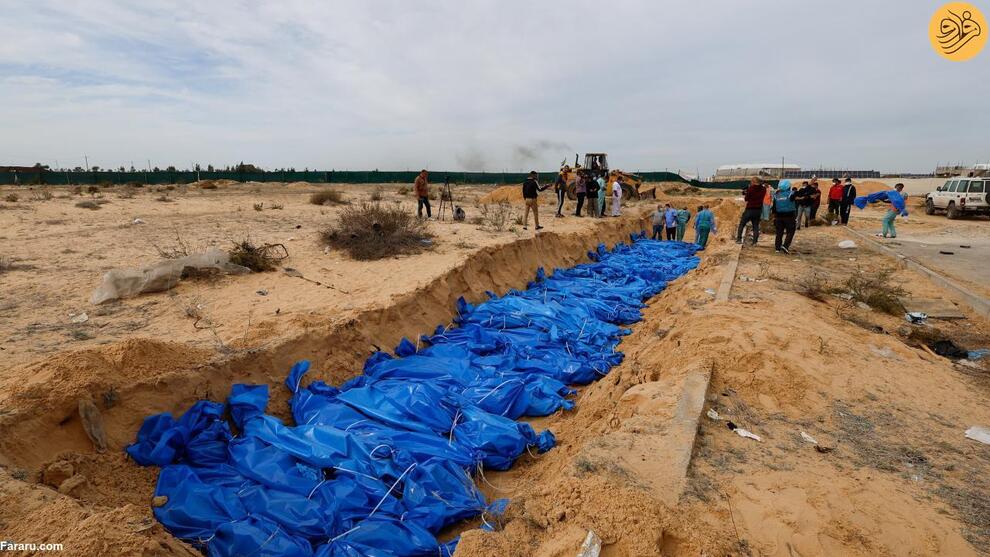 (تصاویر) دفن قربانیان جنگ غزه در گور دسته جمعی