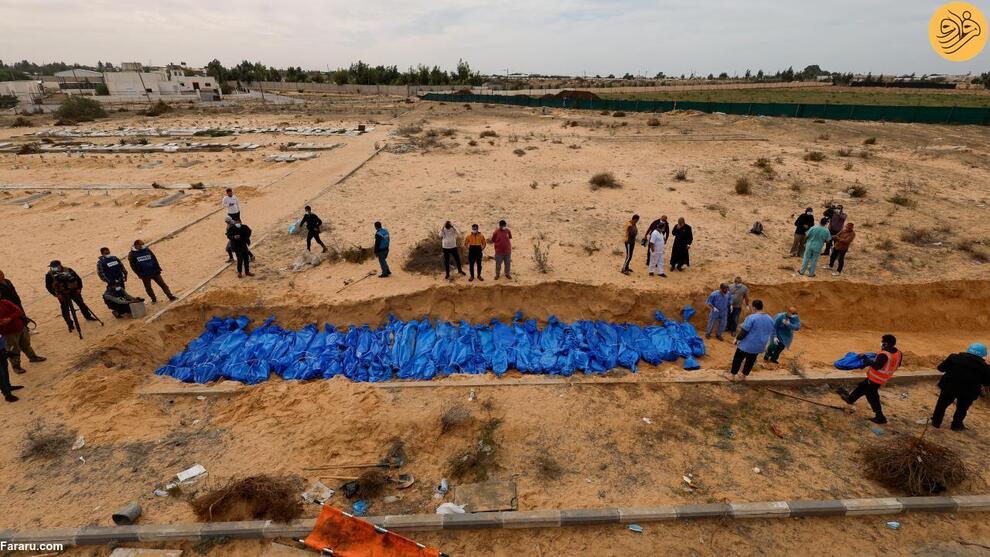 (تصاویر) دفن قربانیان جنگ غزه در گور دسته جمعی
