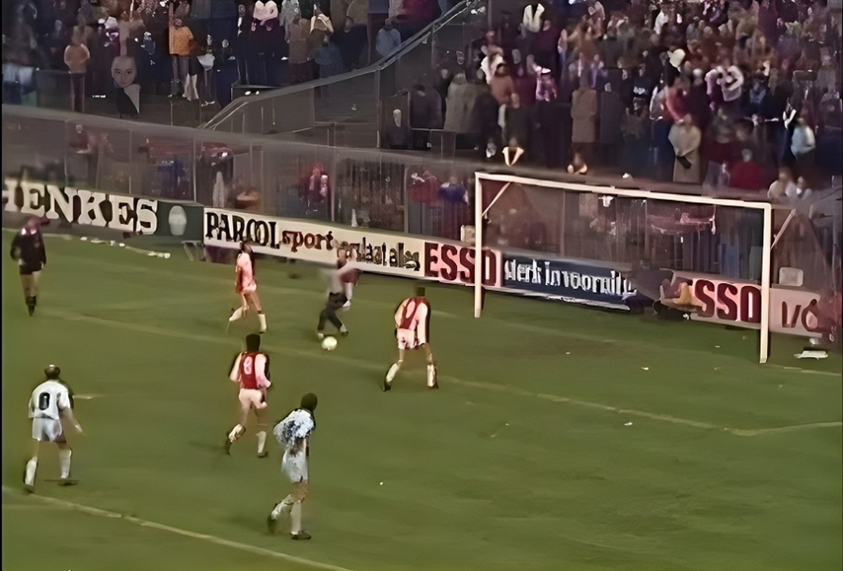 نمادین ترین پنالتی تاریخ فوتبال (فیلم)