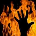 ببینید | لحظه دلخراش آتش زدن زن جوان توسط شـوهـرش بعد از مـشـاجره!