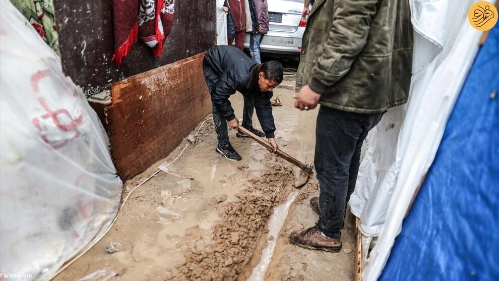 (تصاویر) باران و سرمای هوا در کمپ آوارگان فلسطینی