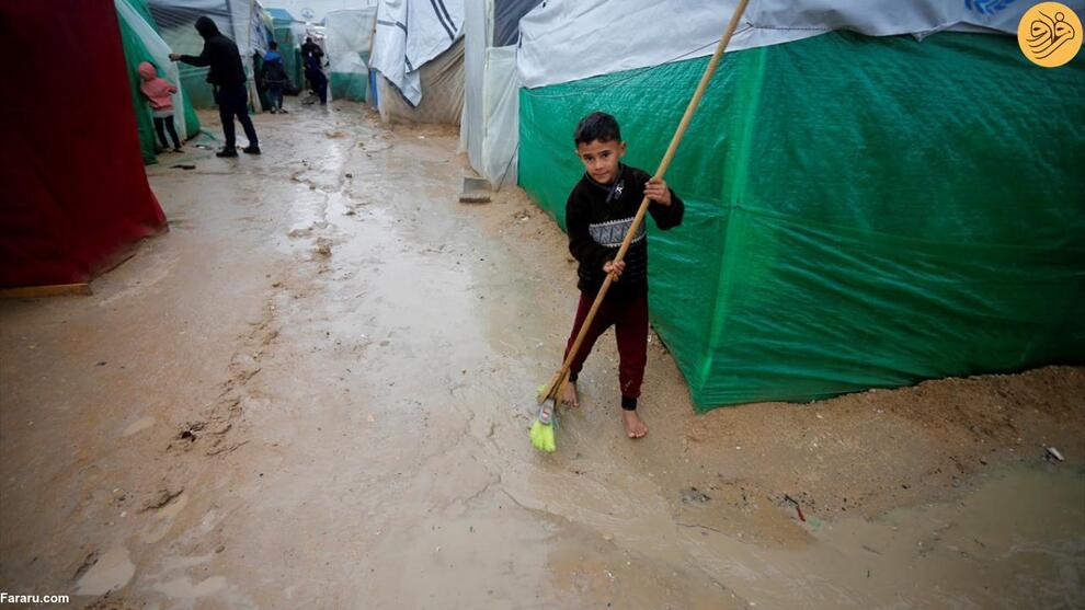 (تصاویر) باران و سرمای هوا در کمپ آوارگان فلسطینی
