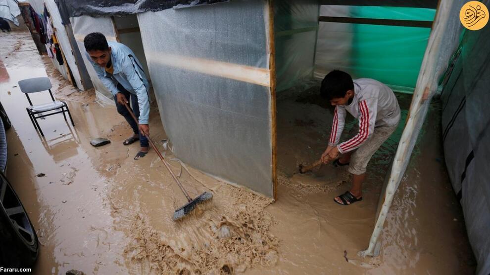 (تصاویر) باران و سرمای هوا در کمپ آوارگان فلسطینی