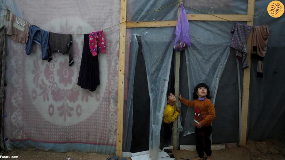 (تصاویر) باران و سرمای هوا در کمپ آوارگان فلسطینی