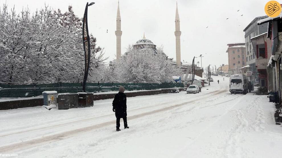 (تصاویر) بارش سنگین برف و تعطیلی مدارس در ترکیه