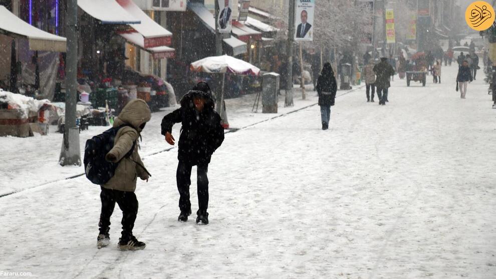 (تصاویر) بارش سنگین برف و تعطیلی مدارس در ترکیه