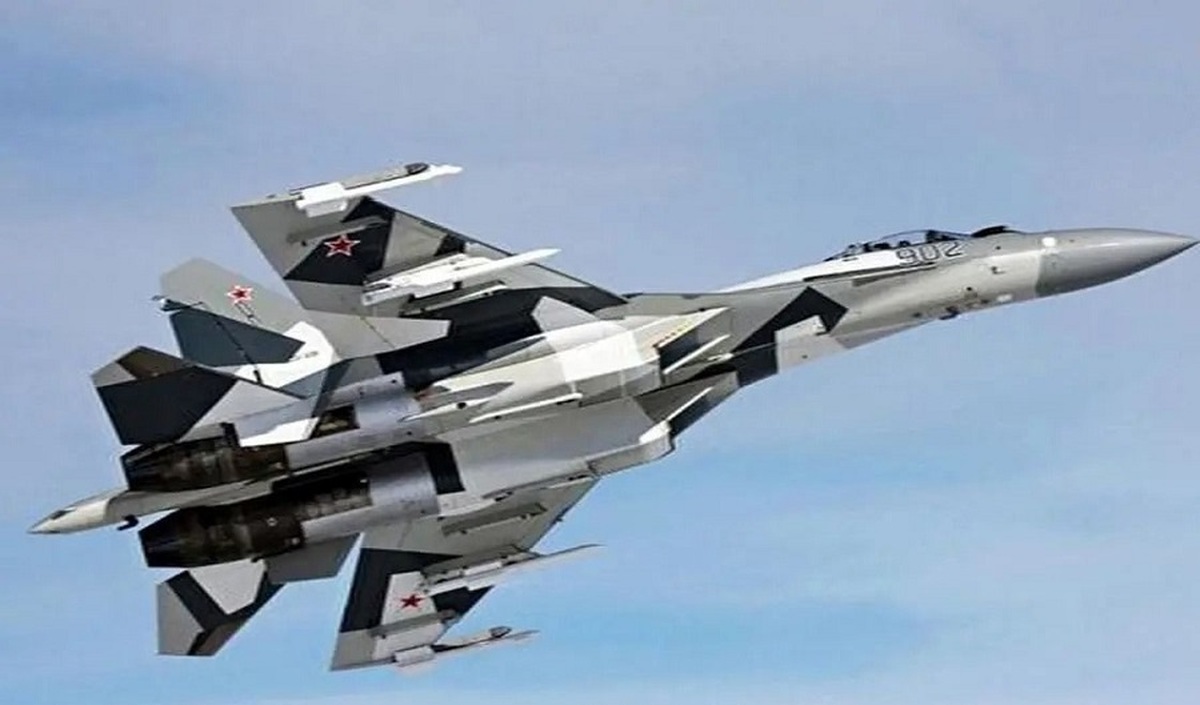 مقایسهای هیجان انگیز بین پیشرفتهترین جنگنده جهان و سوخو ۳۵ روسیه (فیلم) مقایسهای هیجان انگیز بین پیشرفتهترین جنگنده جهان و سوخو ۳۵ روسیه (فیلم)