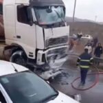 یک تصادف دلخراش از مچاله شدن پراید با تریلی؛ ۳ نفر جان باختند (فیلم)