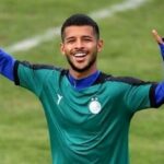 عکس | استایل زمستانی مهدی قائدی با کاپشن استایل آرسن ونگر