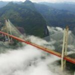 ببینید | چینی‌ها پل‌های مرتفع را اینگونه می‌سازند