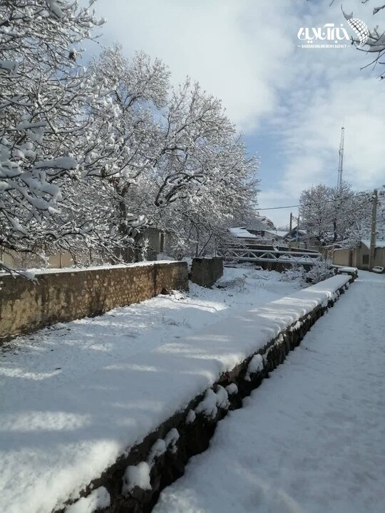 تصاویر | عکسهای تماشایی از بارش برف در روستاهای اطراف شهرستان فیروزکوه بارش برف در روستاهای اطراف شهرستان فیروزکوه