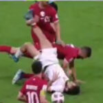 ببینید | خطای شدید بازیکن تاجیک روی بازیکن قطر؛ چه خبر است؟