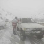 ببینید | شادی مردم شهرکرد در پی بارش برف