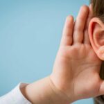 ببینید | چگونه متوجه اختلال شنوایی  کودکمان بشویم؟