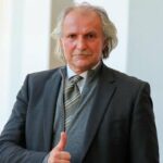 ببینید | خوشحالی ویژه سرمربی تاجیکستان بعد از صعود