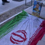 ببینید | حضور رهبر انقلاب بر مزار شهید محمد امین صمدی