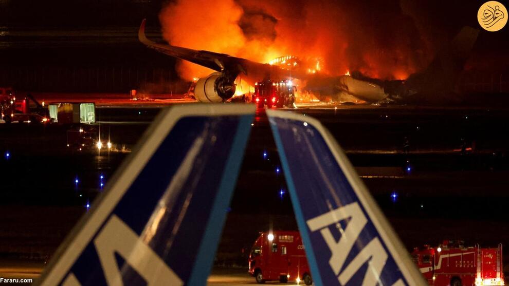 (تصاویر) یک هواپیما با ۳۷۶ مسافر روی باند فرودگاه آتش گرفت