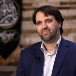 ببینید/ پرویز امینی: امر سیاسی آنقدر مبتذل شده که آن آقایی که کارش ماسون‌یابی از اعداد و اشکال بود، شده لیدر انتخاباتی!