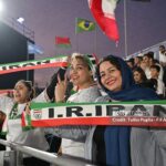 (تصاویر) تماشاگران ایرانی در جام جهانی فوتبال ساحلی