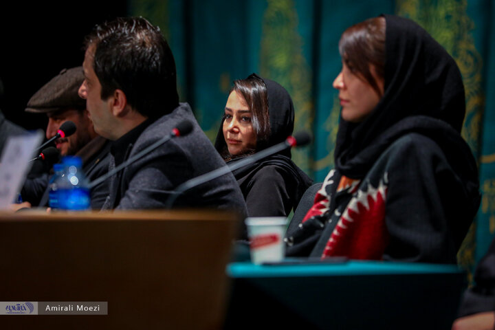 نشست رسانه‌ای فیلم سینمایی تمساح خونی