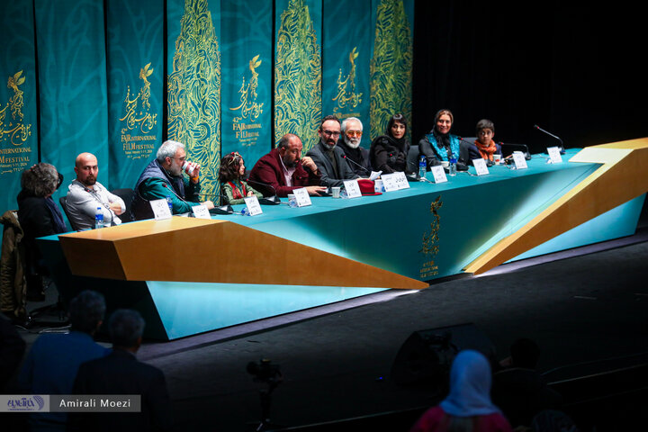 تصاویر | نشست رسانهای فیلم سینمایی «تابستان همان سال» نشست رسانهای فیلم سینمایی «تابستان همان سال»