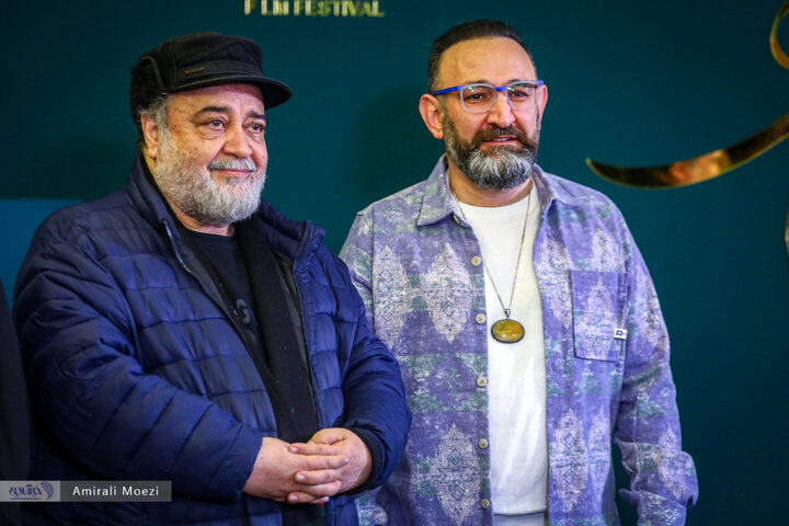 تصاویر | فوتوکال و نشست رسانهای فیلم سینمایی قلب رقه نشست خبری فیلم سینمایی «صبحانه با زرافهها» امروز ۱۳ بهمن ماه در سومین روز از چهلودومین جشنواره فیلم فجر برگزار شد.