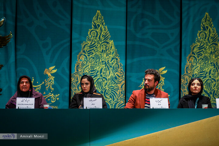 نشست خبری فیلم سینمایی «دست‌های ناپیدا»