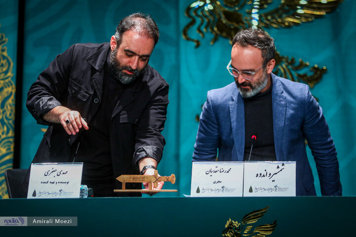 نشست خبری «شمشیر و اندوه» برگزار شد