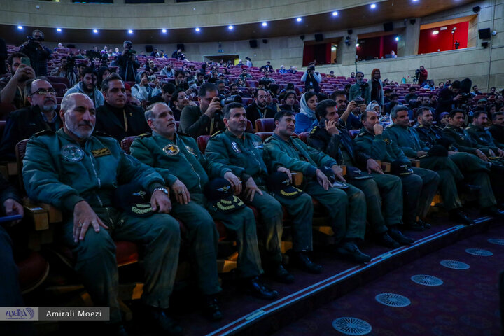 تصاویر | فوتوکال و نشست خبری فیلم سینمایی آسمان غرب فوتوکال و نشست خبری فیلم سینمایی آسمان غرب