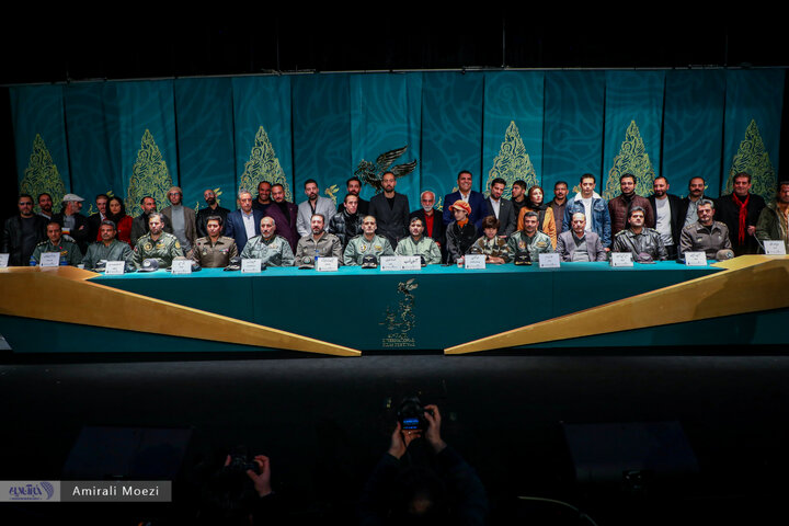 تصاویر | فوتوکال و نشست خبری فیلم سینمایی آسمان غرب فوتوکال و نشست خبری فیلم سینمایی آسمان غرب