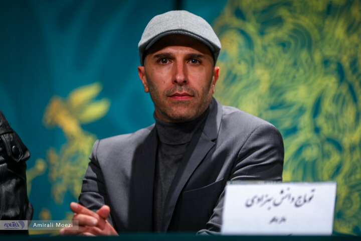 تصاویر | نشست رسانهای فیلم احمد به کارگردانی امیرعباس ربیعی نشست رسانهای فیلم احمد به کارگردانی امیرعباس ربیعی در خانه رسانه چهل و دومین جشنواره فیلم فجر