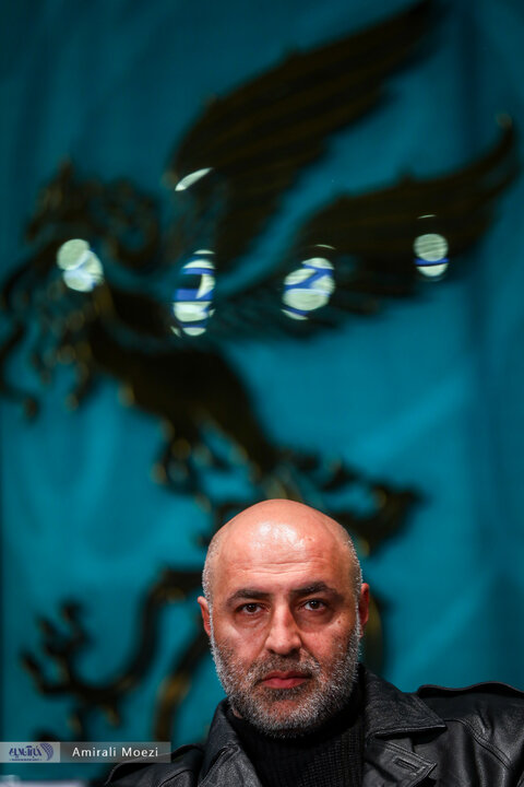 تصاویر | نشست رسانهای فیلم احمد به کارگردانی امیرعباس ربیعی نشست رسانهای فیلم احمد به کارگردانی امیرعباس ربیعی در خانه رسانه چهل و دومین جشنواره فیلم فجر