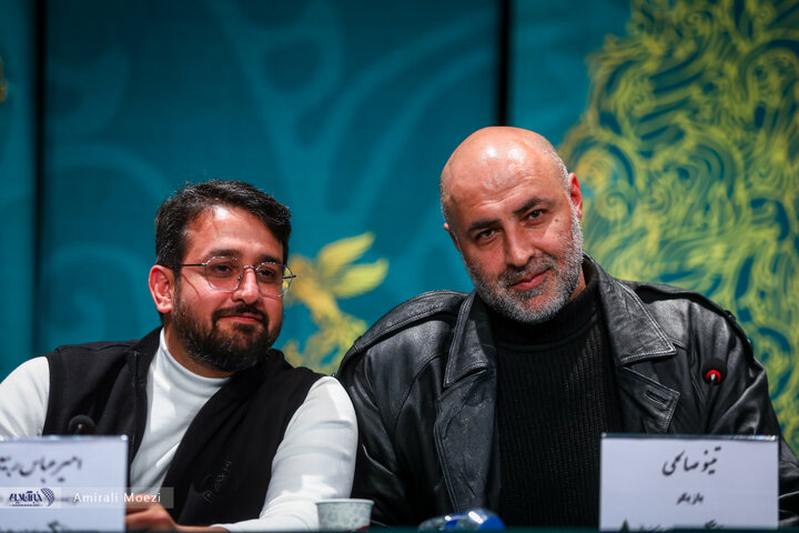 تصاویر | نشست رسانهای فیلم احمد به کارگردانی امیرعباس ربیعی نشست رسانهای فیلم احمد به کارگردانی امیرعباس ربیعی در خانه رسانه چهل و دومین جشنواره فیلم فجر