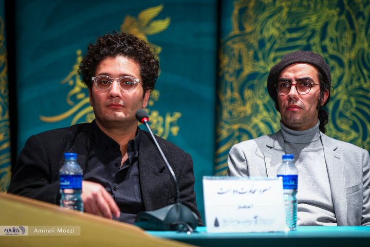 تصاویر | نشست رسانهای فیلم احمد به کارگردانی امیرعباس ربیعی نشست رسانهای فیلم احمد به کارگردانی امیرعباس ربیعی در خانه رسانه چهل و دومین جشنواره فیلم فجر